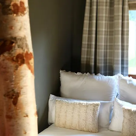 Tiny Escape Apartment