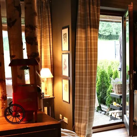Tiny Escape Apartment *